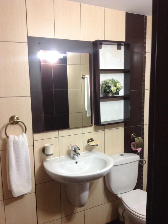 Vila Royal Urziceni Bilik gambar